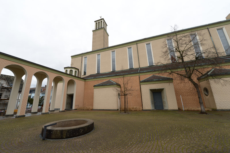 Erneuerung Der Fenster Der St. Marien-Kirche In Bern – Oeku – Kirchen ...