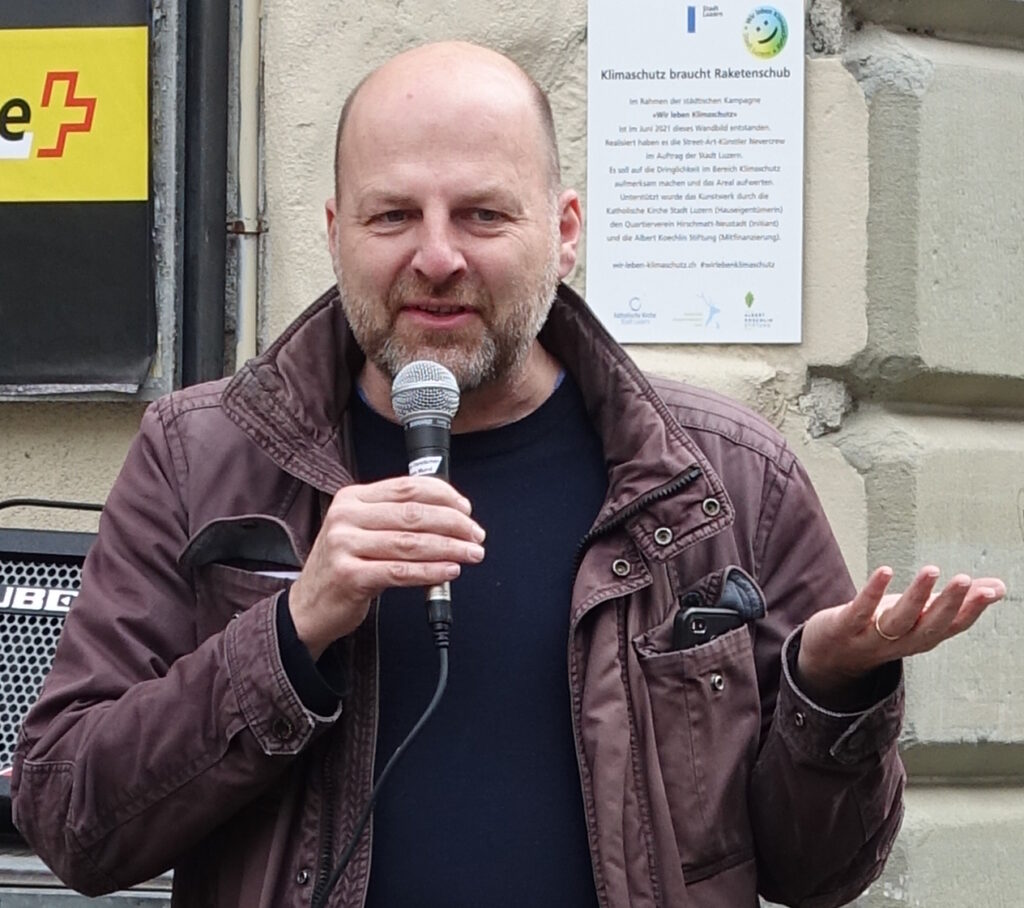 Bernd Nilles am Klima-Aktionstag in Luzern 2022. Bild: Kurt Zaugg-Ott